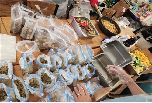 더온사회적협동조합, 일학는학교 청년들에게 급식 지원